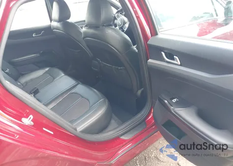 2022 Kia K5 Gt-Line z USA, uszkodzony, nr VIN 5XXG64J2XNG093331